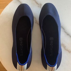 Womens Rothy’s round toe, Navy Size 12